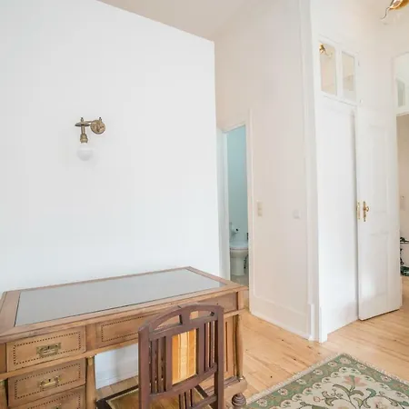 Portas Apartment