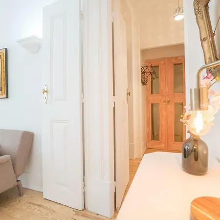Portas Apartment * Lisbon